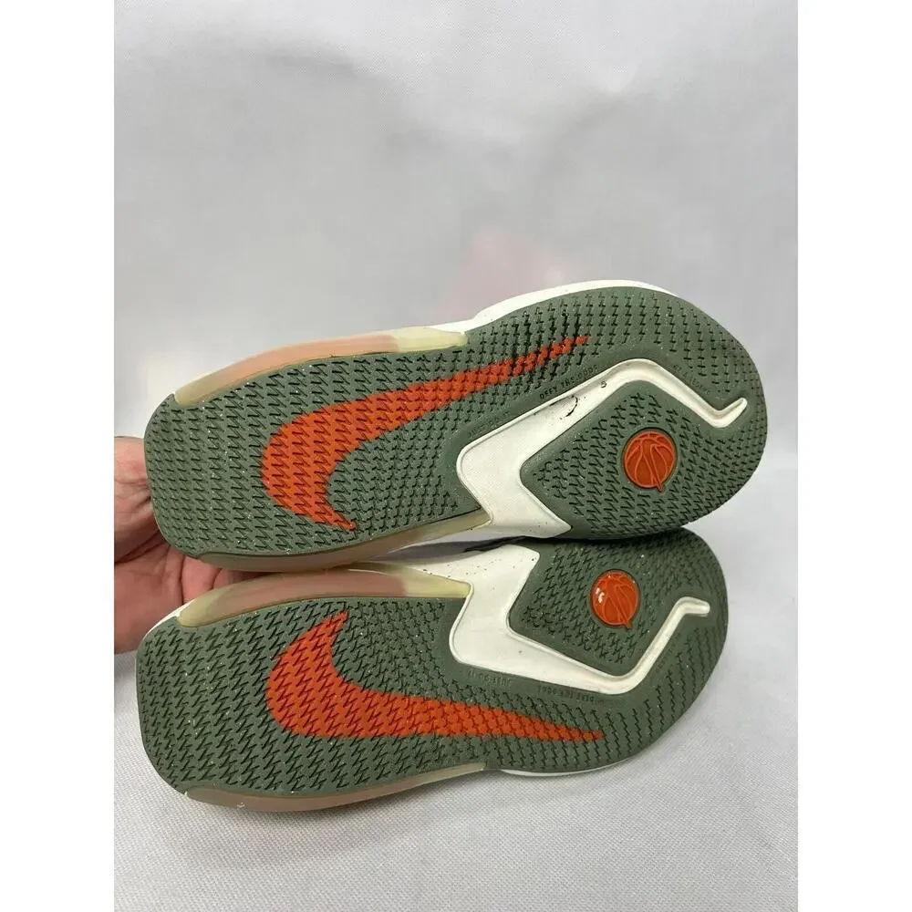 Nike Air Zoom Crossover Earth and Sun Basketball Shoes Youth Size 4Y